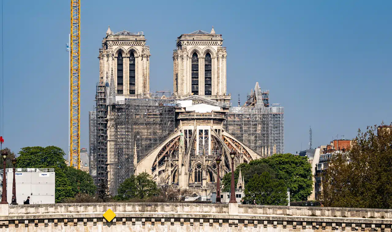 notre dame de paris cathedrale