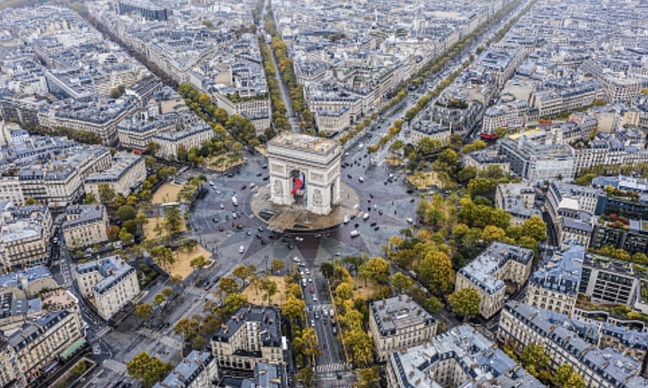 paris