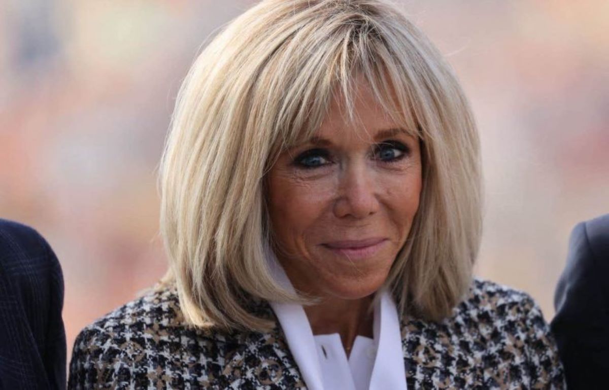 Brigitte-Macron-ceremonie-investiture-valerie-trierweiler-confidence-mandat