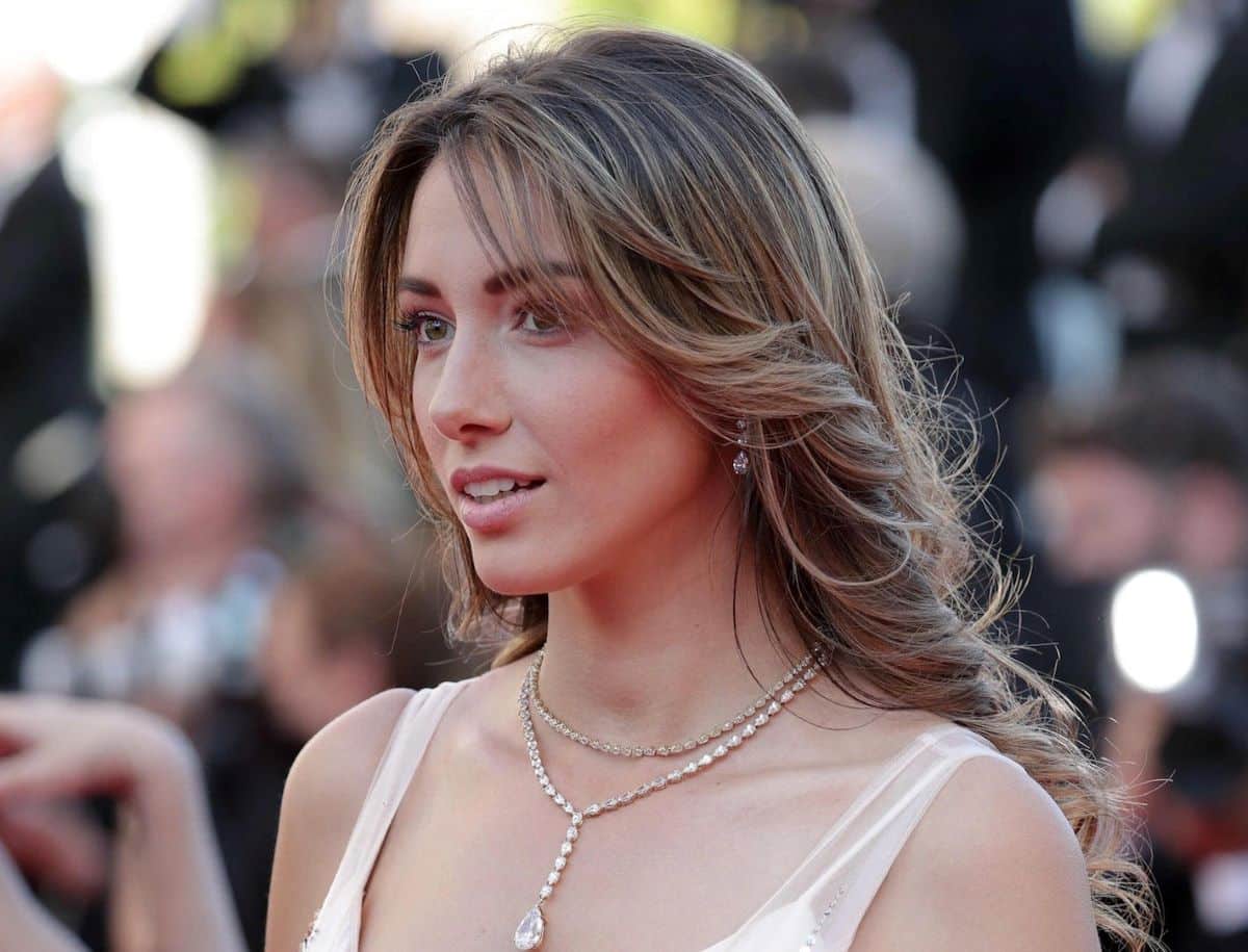Delphine Wespiser sexy