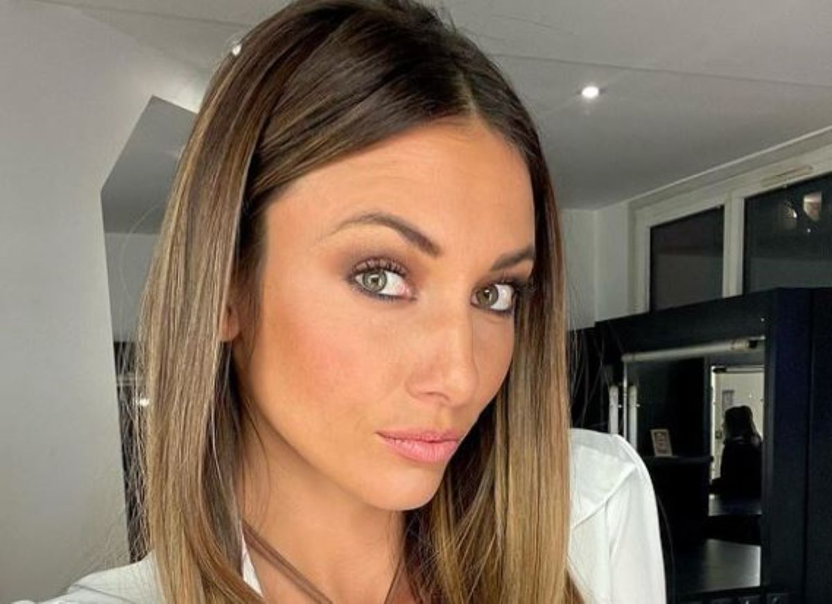 Delphine Wespiser perd un contrat