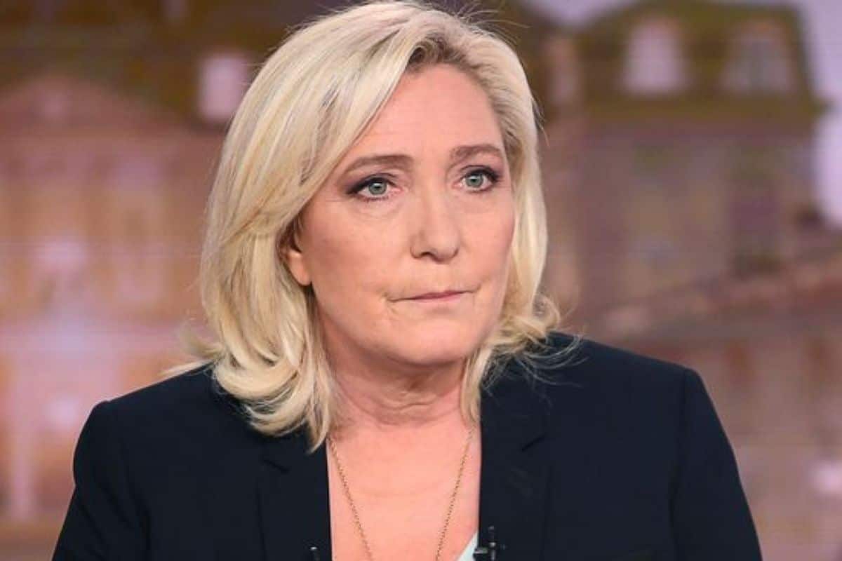 marine le pen quitte rn