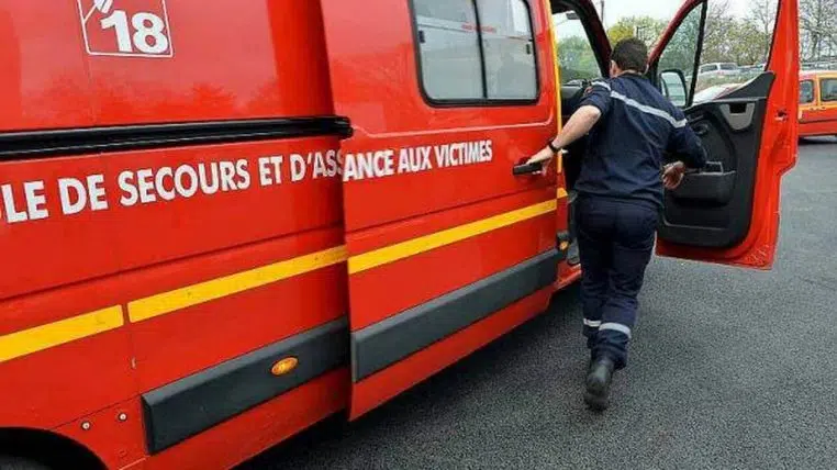 Camion de pompiers.