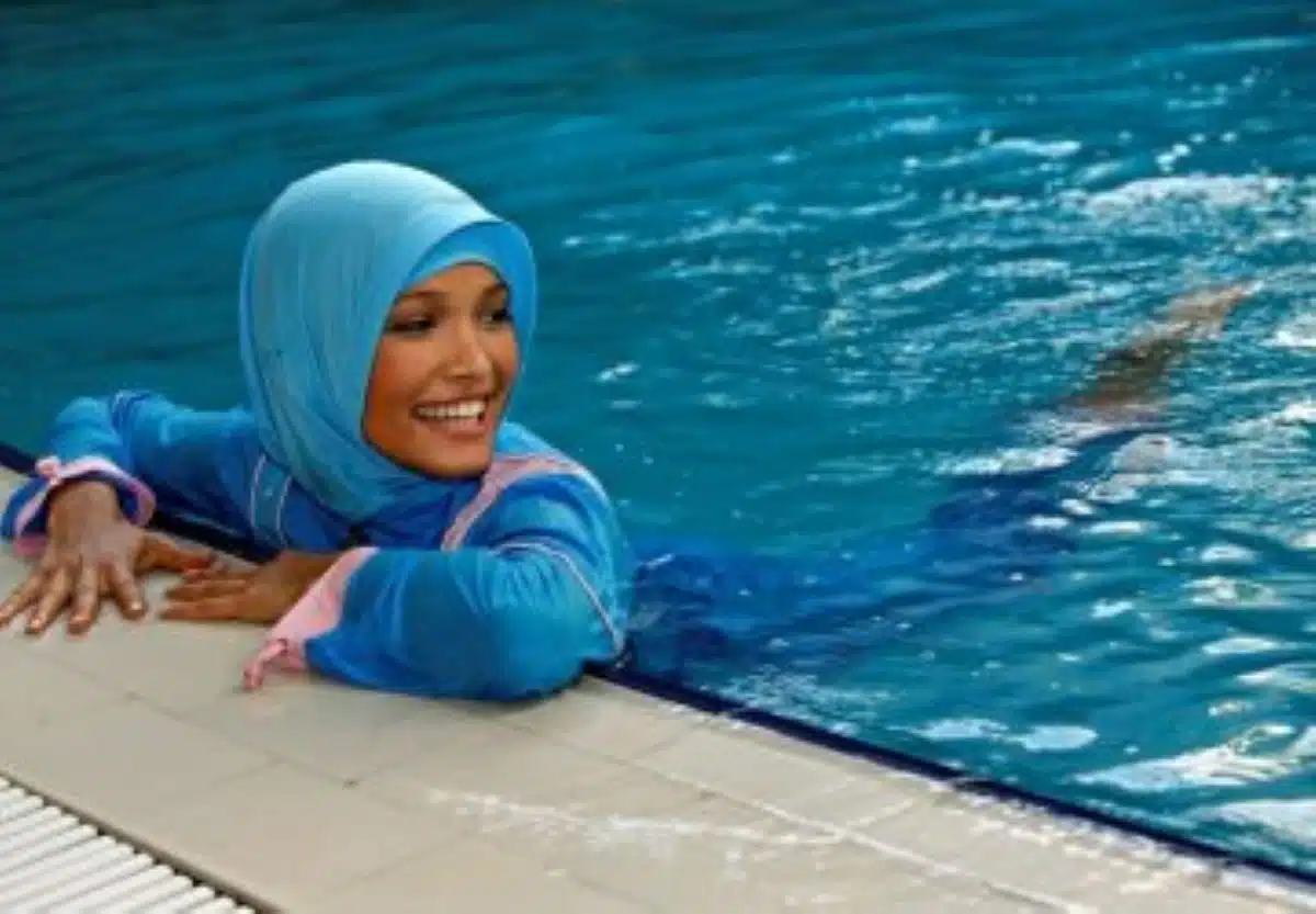 burkini-port-piscine-ile-de-loisirs-boucles-de-seine-maitre-nageur
