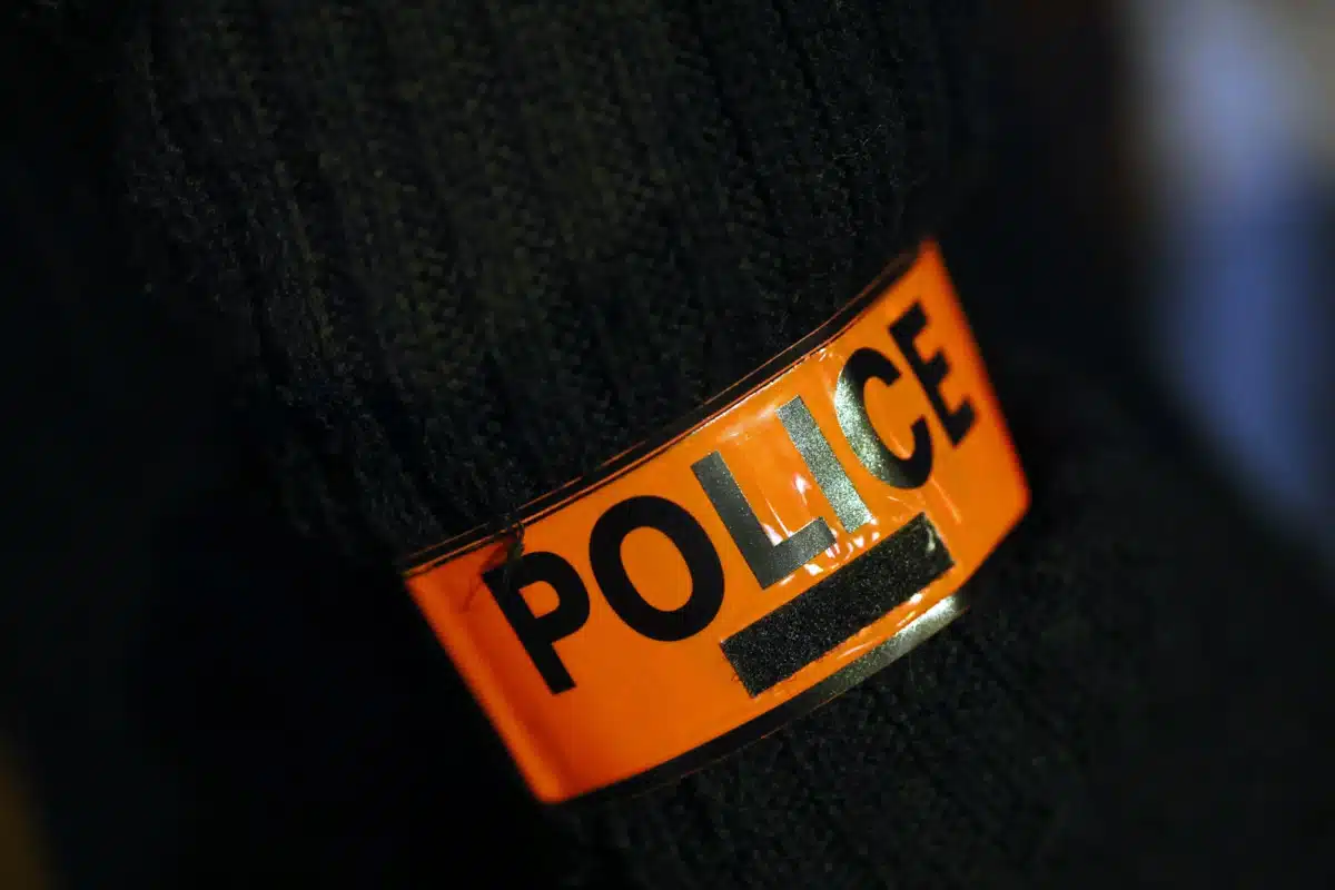 Un homme viole une fille de 11 ans