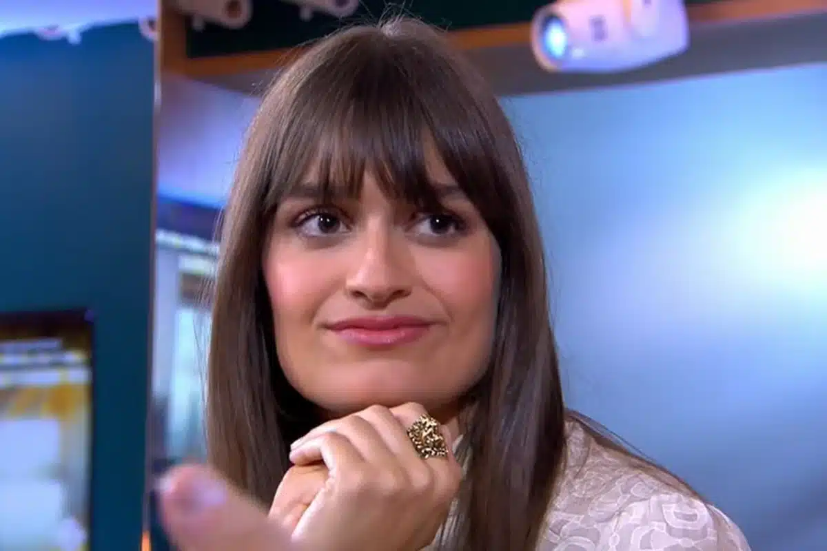 clara luciani patrick cohen c a vous france 5 clash