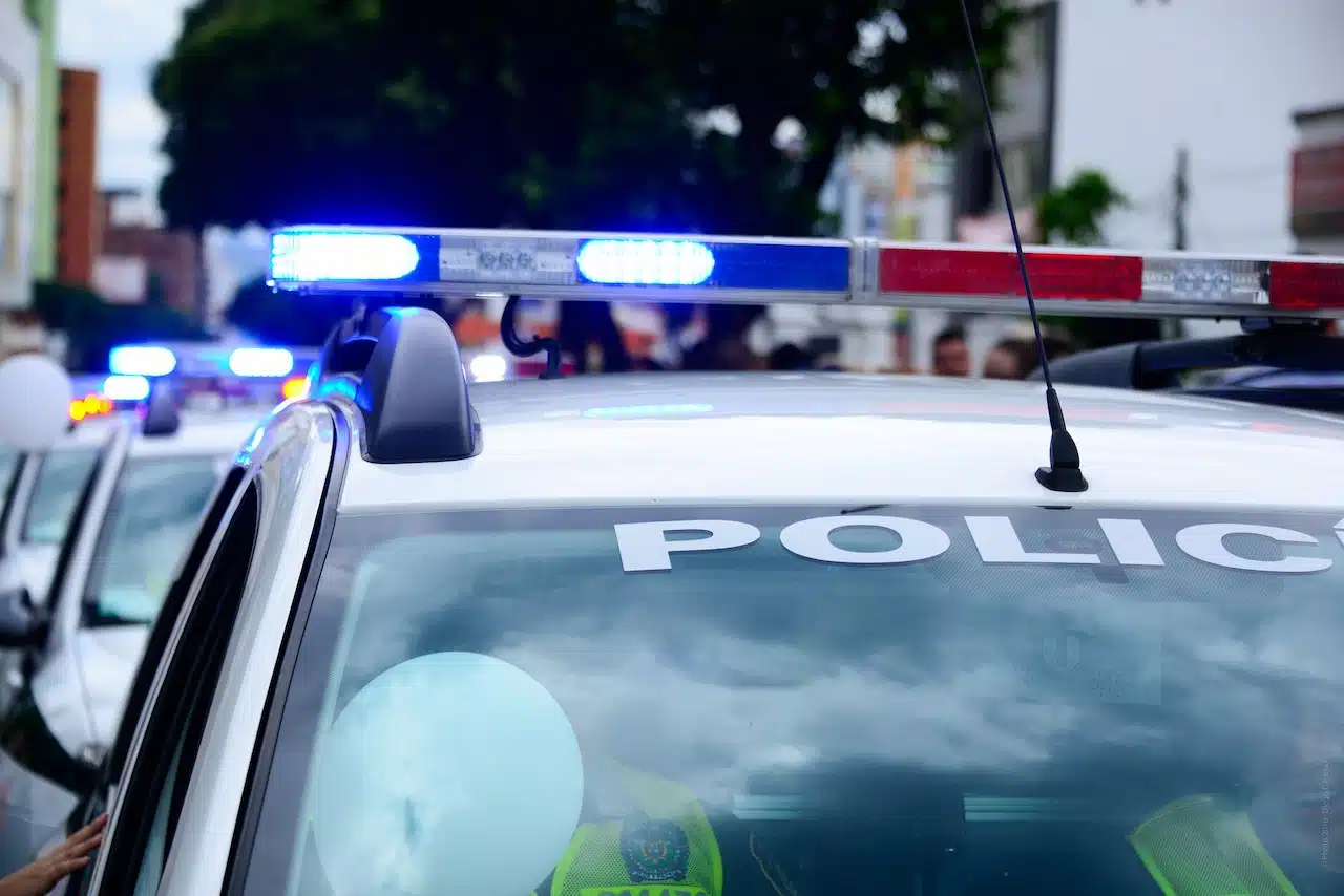 paris enfant 12 ans adolescente valise