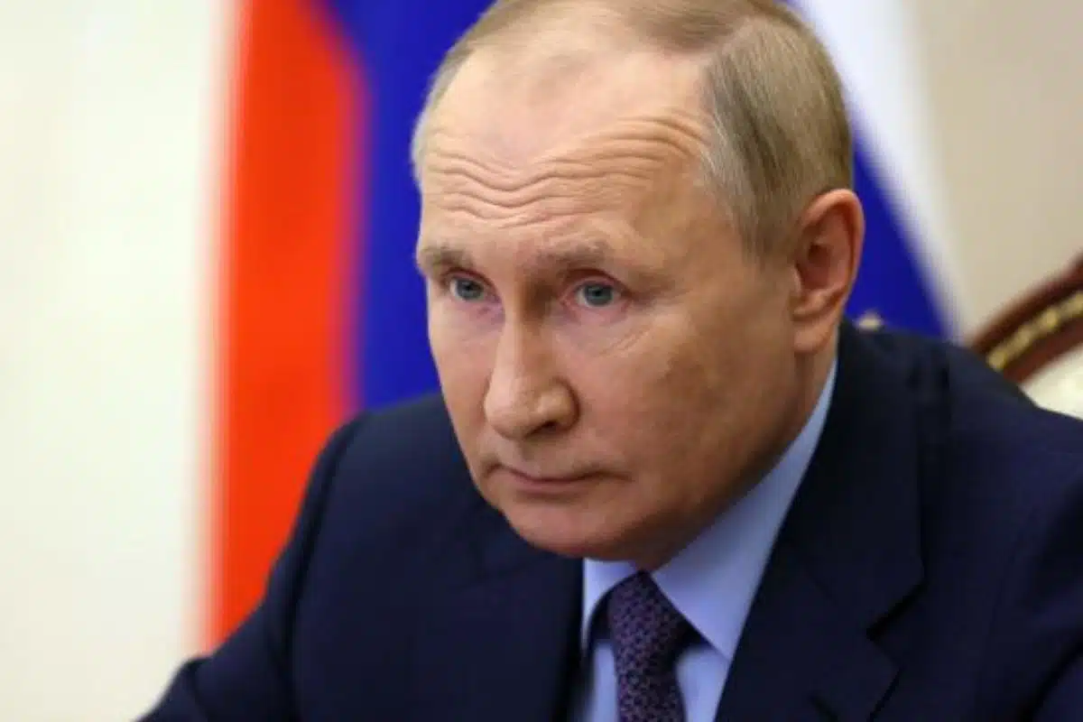 vladimir poutine john bolton