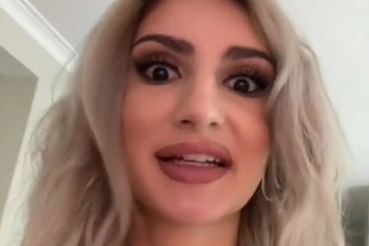 tiktok influenceuse mort tragique parachute