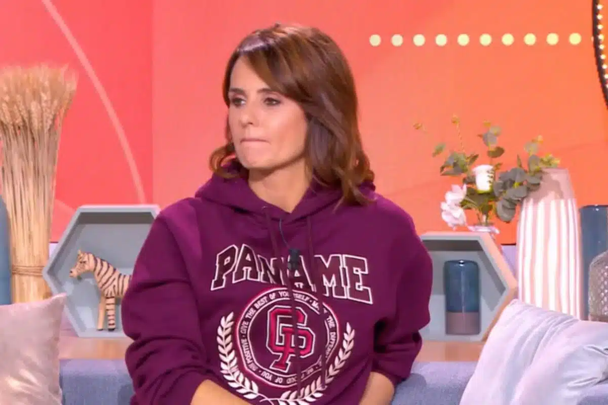 faustine bollaert addiction tiktok reseaux sociaux