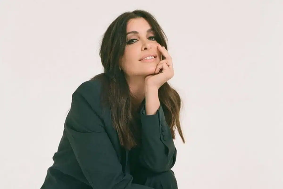 jenifer 40 ans mal jeunesse