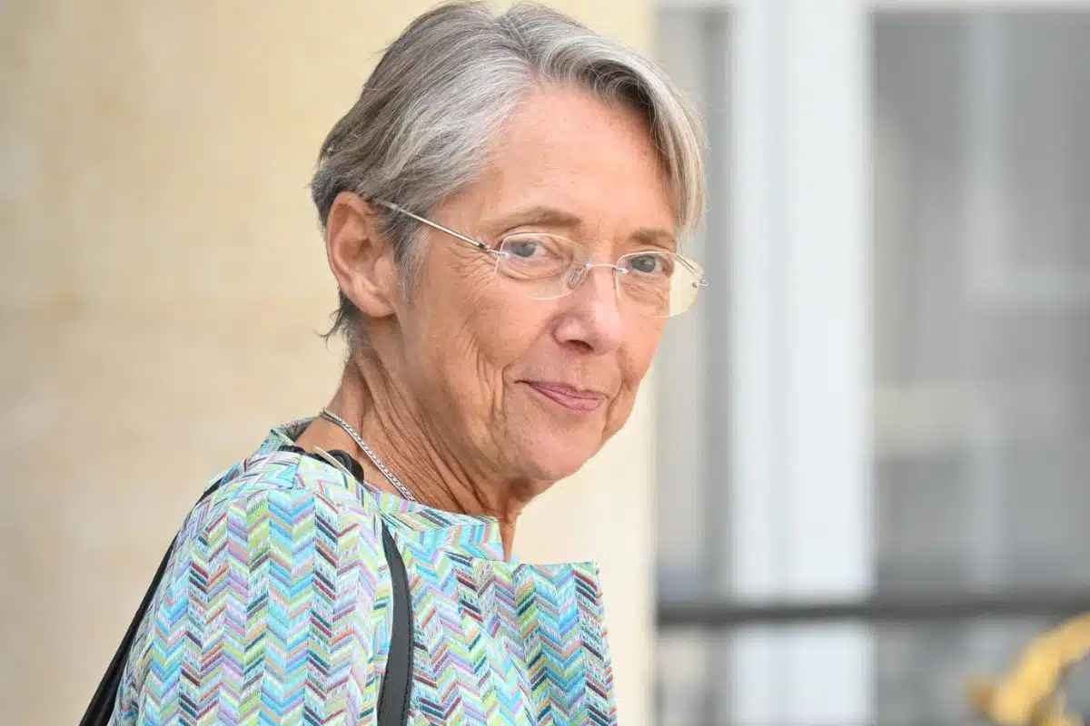 covid fetes elisabeth borne (1)