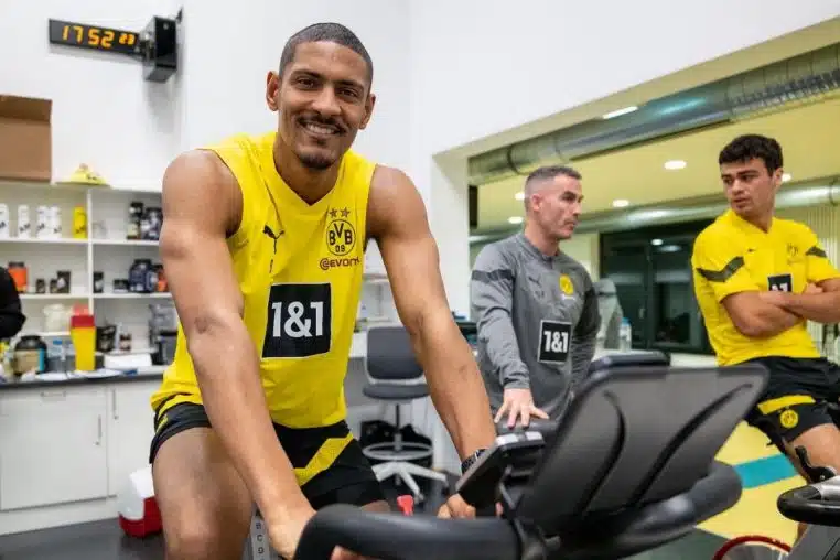 footballeur sebastien haller cancer testicules entrainement