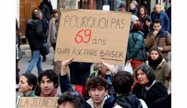 69 retraite france manifestation pancartes