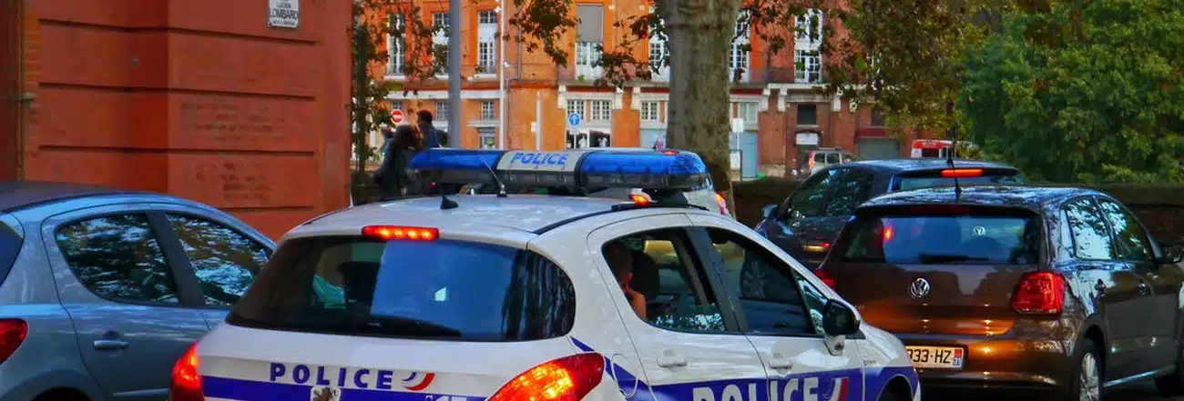Elle se fait violer au pied de la Tour Eiffel