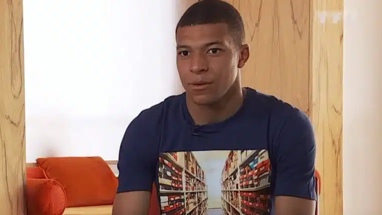kylian mbappé beau geste turquie