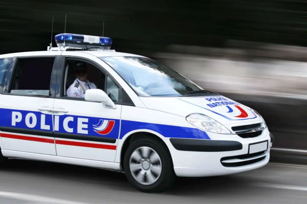 police fille vendu homme 70 ans (1)