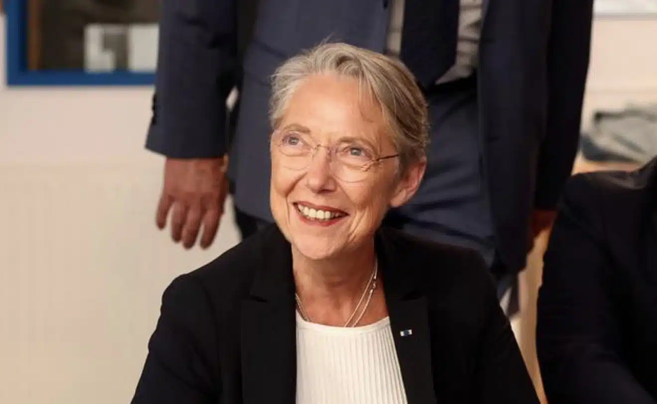 Élisabeth Borne virée ? Ce souhait des Français en dit long