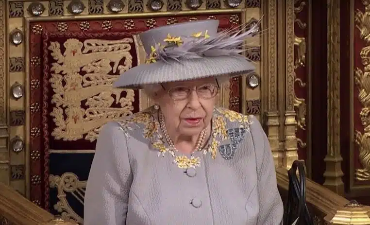Elizabeth II : nouvelles révélations sur ce cancer qui l'a emporté