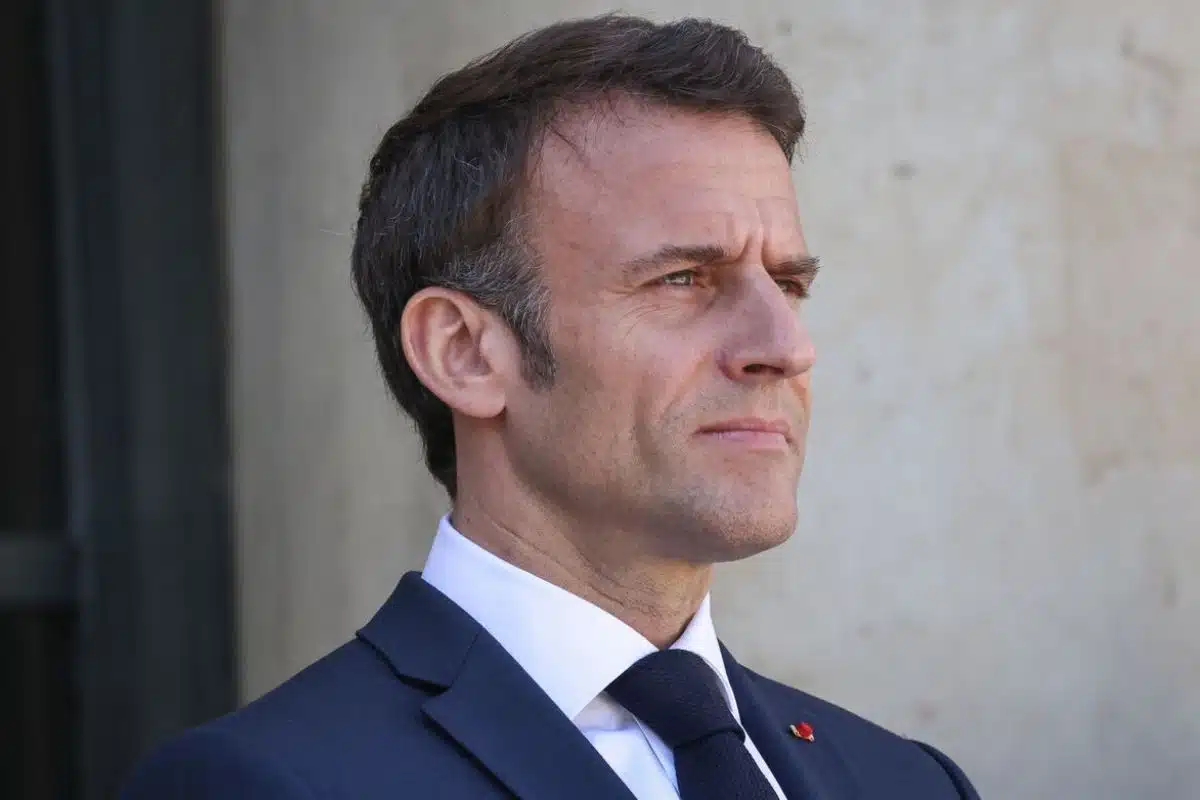 emmanuel macron (2)