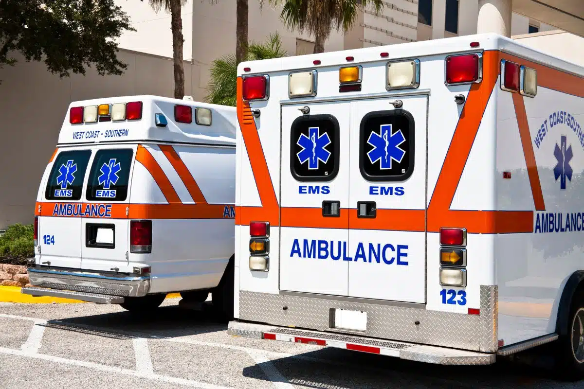 derives ambulanciers patient mort (2)