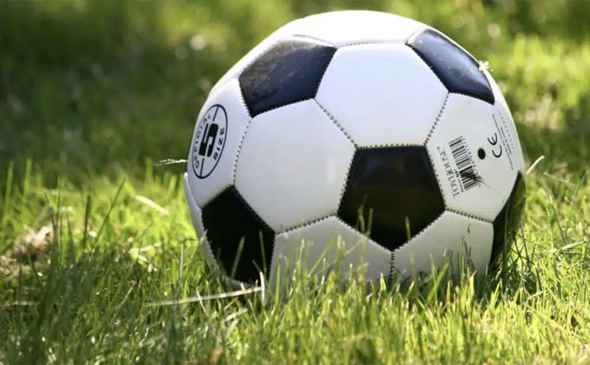 Miss France 2024 Noa Dutitre football actu