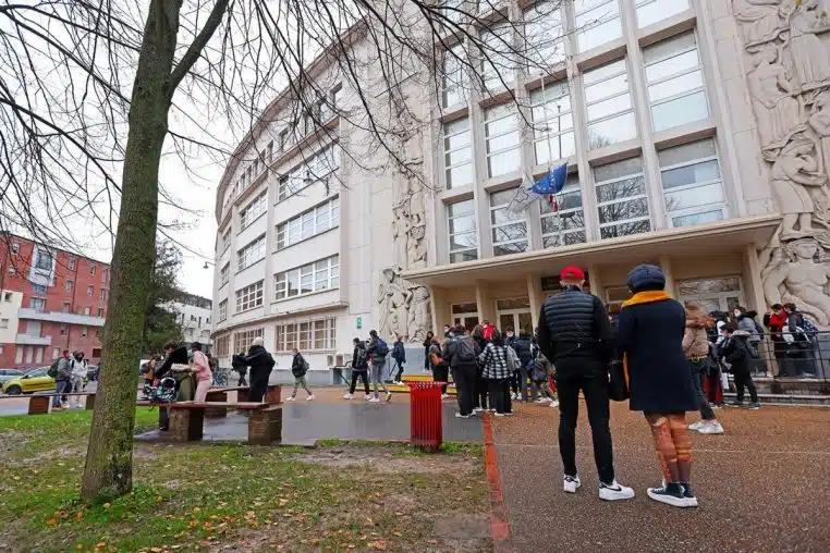 suspect attaque couteau lycee arras (3)
