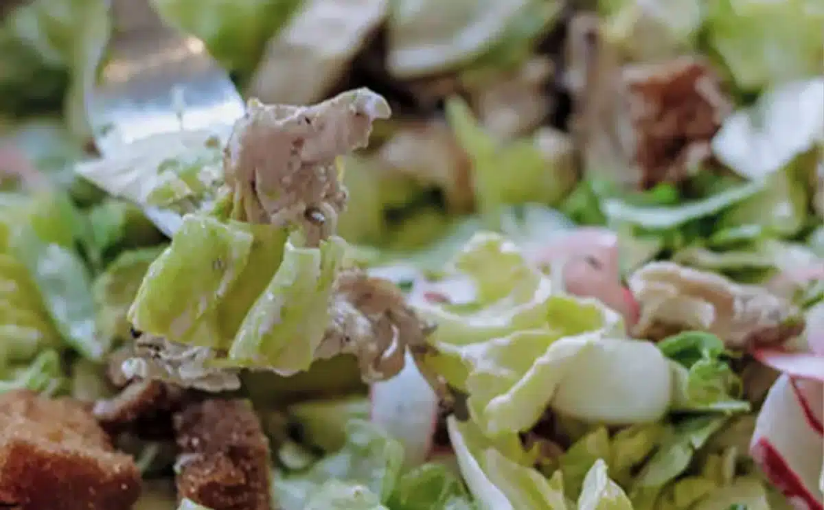 doigt coupé salade restaurant actu