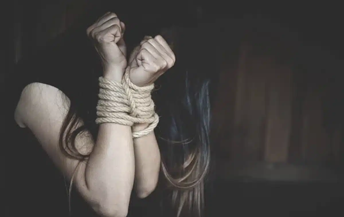 sequestration-lola-jeune-femme-age-16-ans
