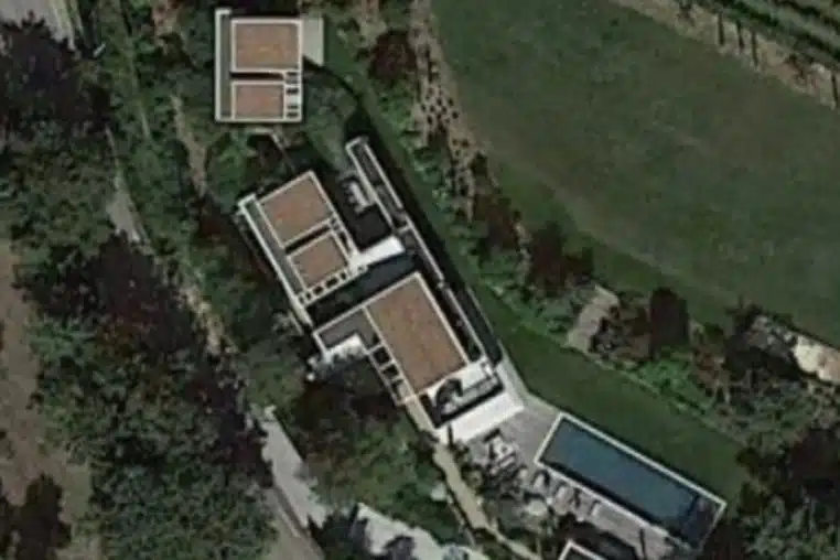 cyril hanouna maison (2)