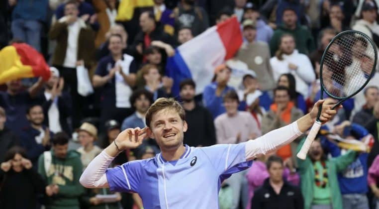 Image illustration des joueurs et des joueuses de tennis se plaignent de l'accueil des supporters pendant leur match à Roland Garros.