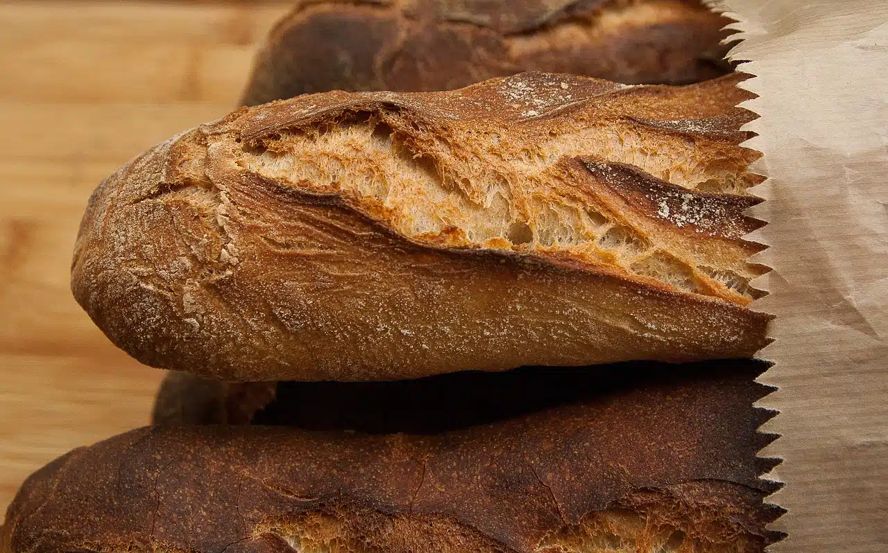 Image illustration des timbres avec des baguettes dessinées dessus pour la Saint-Honoré