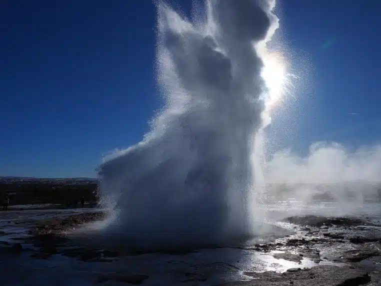 geyser, spring, strokkur, géothermie, chaleur