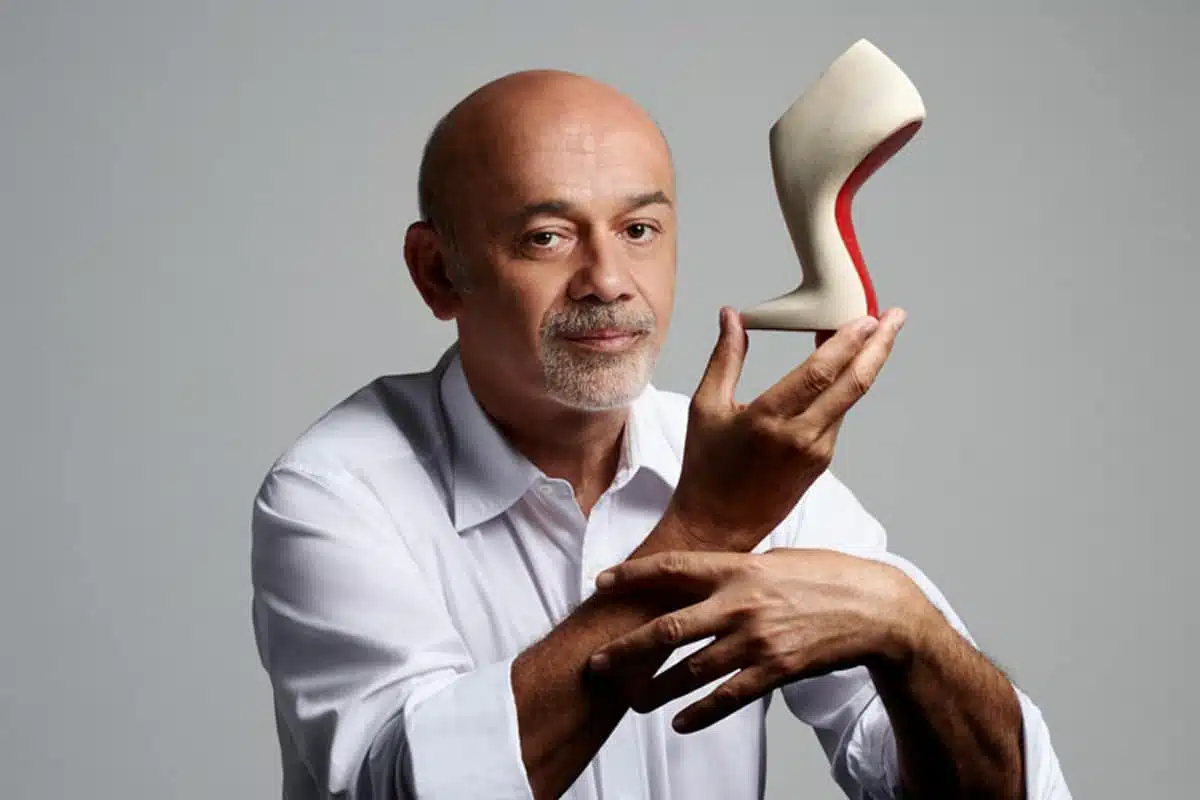Christian Louboutin dévoile une collection de chaises emblématiques pour sublimer votre intérieur