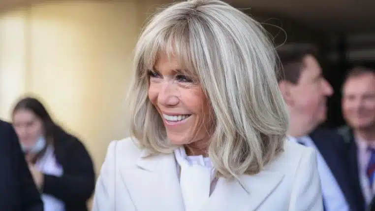 Commémoration du Débarquement : ce geste notable de Brigitte Macron