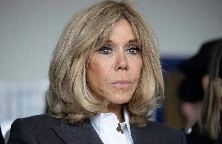 Brigitte Macron, inquiète