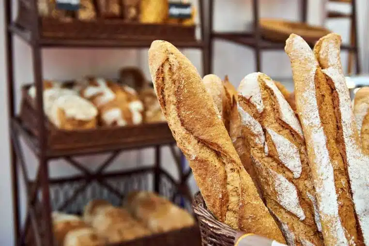 detourne argent boulangerie