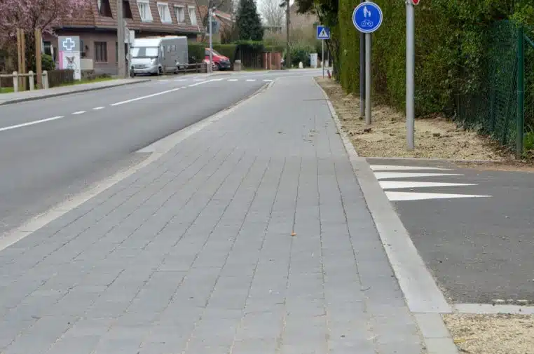 Trottoirs-traversants
