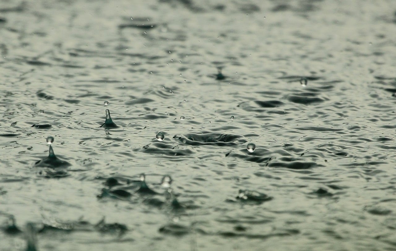 water, raindrops, raining; décret arrêt pluie, maire