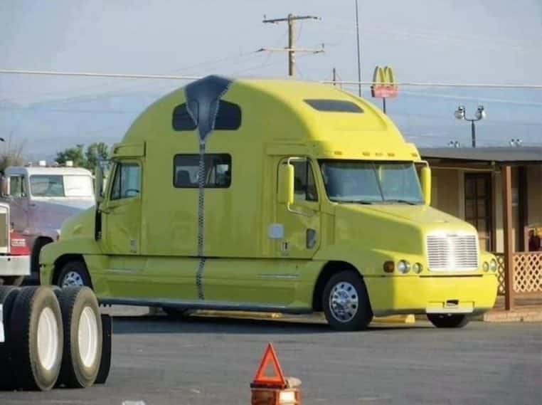 Banana-Truck