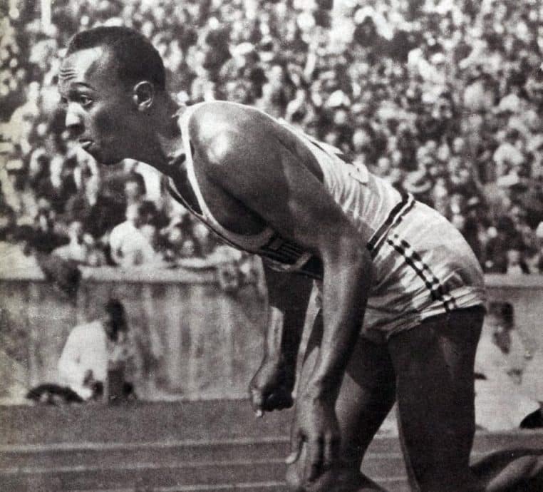 Jesse-Owens-à-Berlin-JO-de-1936