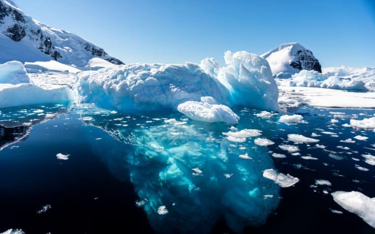 Image illustration une découverte intrigante en antarctique