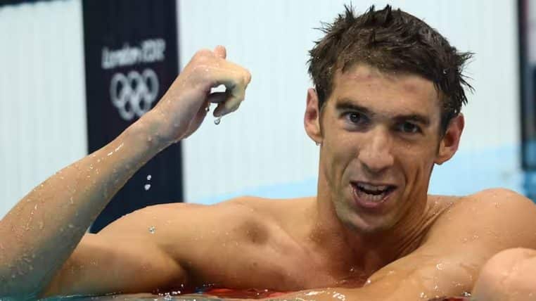 michael-phelps pipi piscine - copie