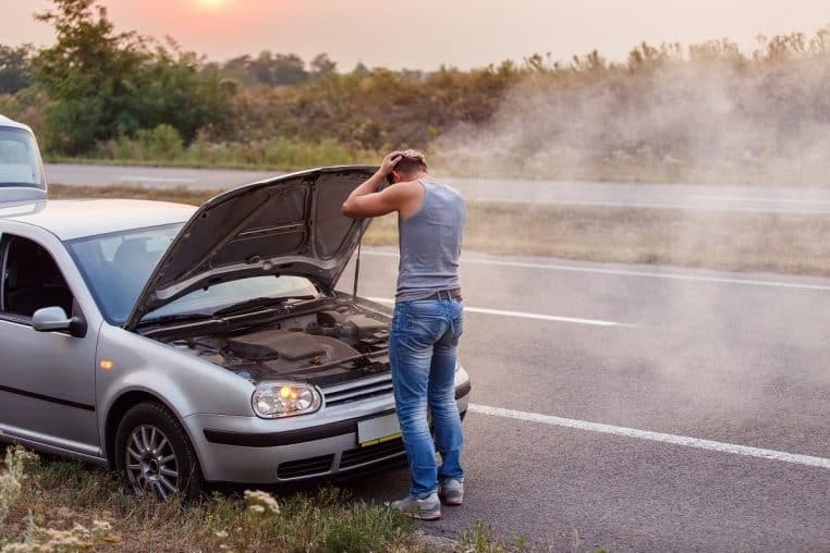 voiture marque tombe en panne