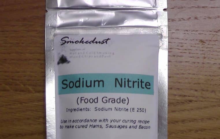 Pere de famille nitrite sodium