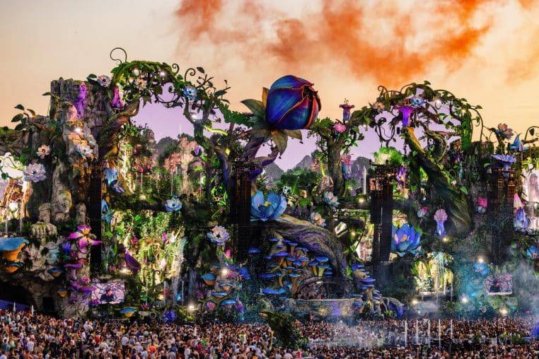 Le-jardin-magique-s'éveille-à-Tomorrowland