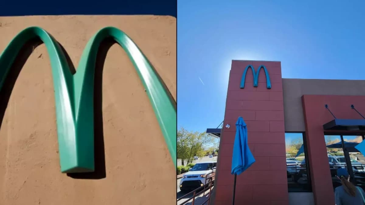 McDonald's Logo Bleu