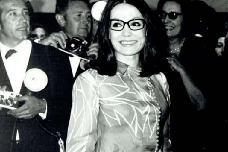 Nana Mouskouri