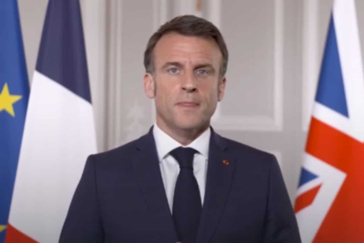 destitution president emmanuel macron