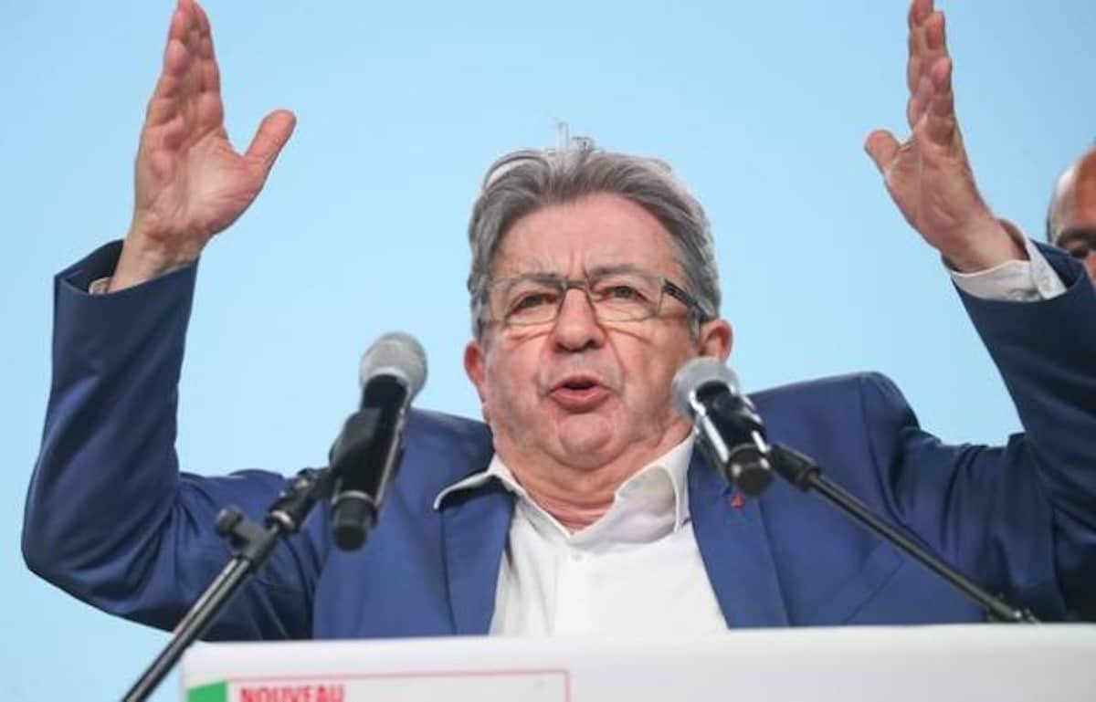 jean luc mélenchon drapeaux palestiniens partout